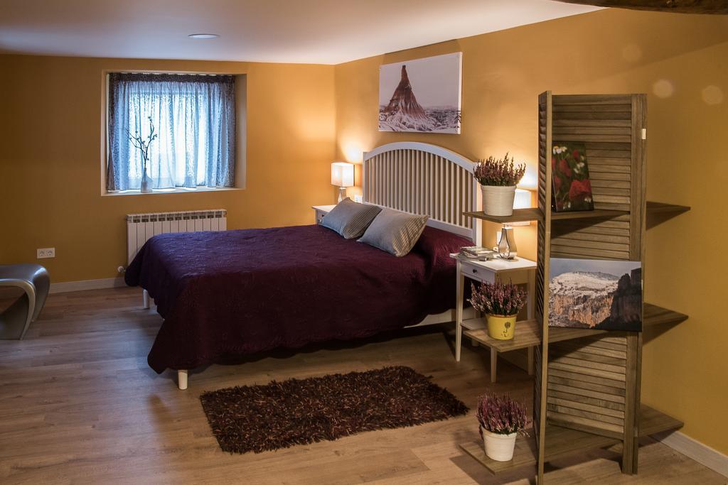 Amalur Etxea Guest House Echauri Екстериор снимка